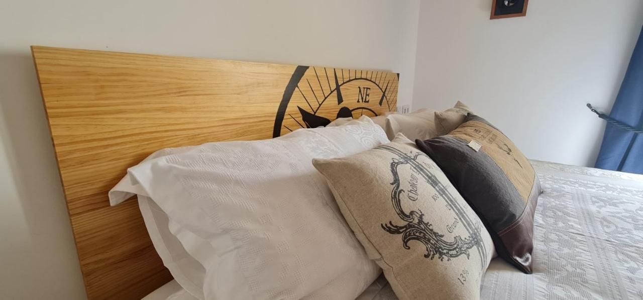 Dom Peyreton Prestige Cottages Set In A Charming Wine Property Villegouge エクステリア 写真
